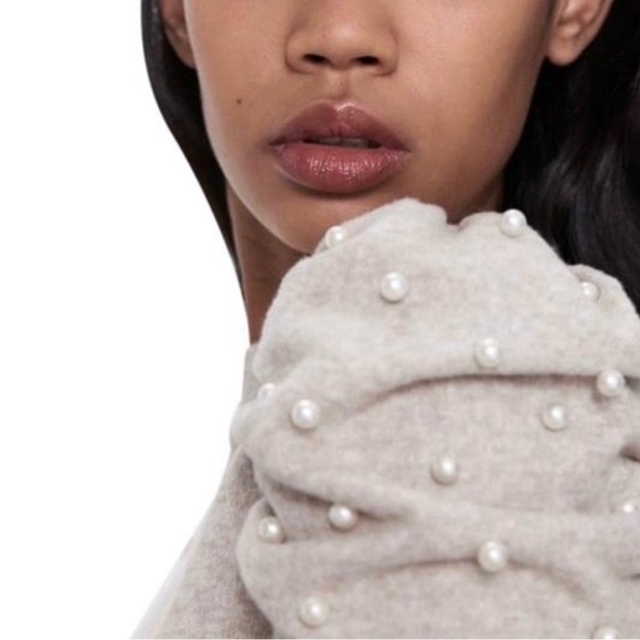 Zara Soft Balloon Shoulder Pearl Detail Sweater Oatmeal Size Small - Picture 3 of 7